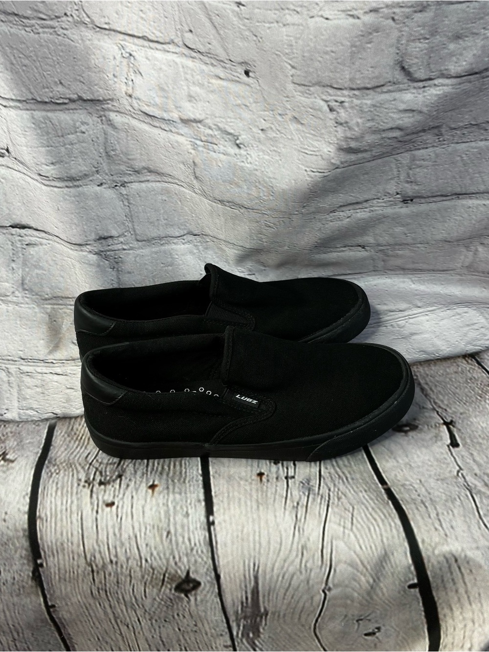 Lugs‎ Clipper Slip On Black/Black Sneakers Casual Shoes Loafers Women’s Sz 6 EUC